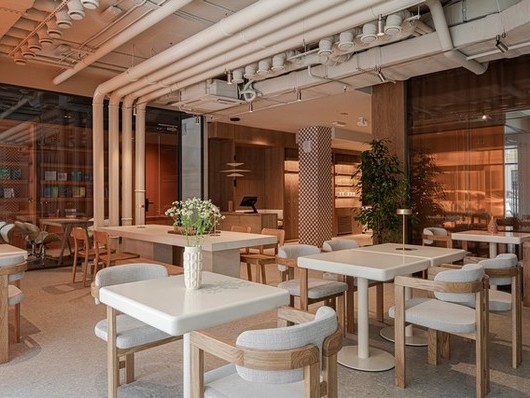 Фотография: Ресторан Look Up Cafe&Shop